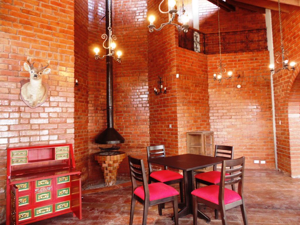 Hosteria Rosa Blanca Пуэмбо Экстерьер фото