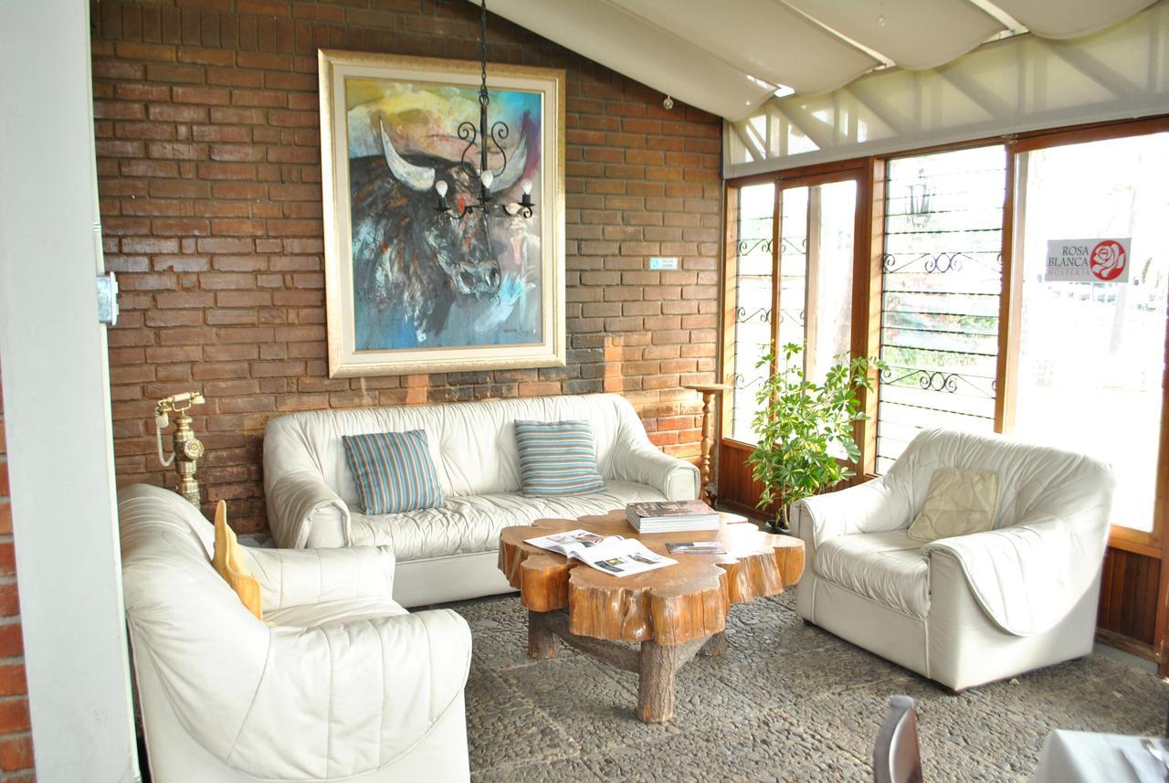 Hosteria Rosa Blanca Пуэмбо Экстерьер фото
